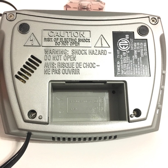 Timex Digital plug-in Bedtime Alarm Clock Snooze - Picture 7 of 7